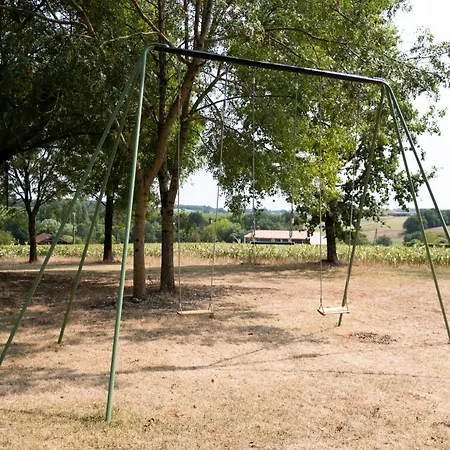 Du Sourcier בית נופש